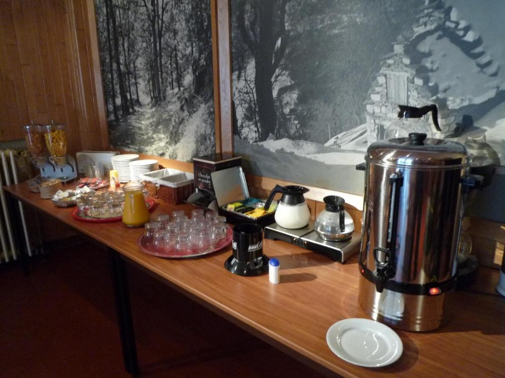 سانت-غيرونز Hotel La Flamme Rouge المظهر الخارجي الصورة