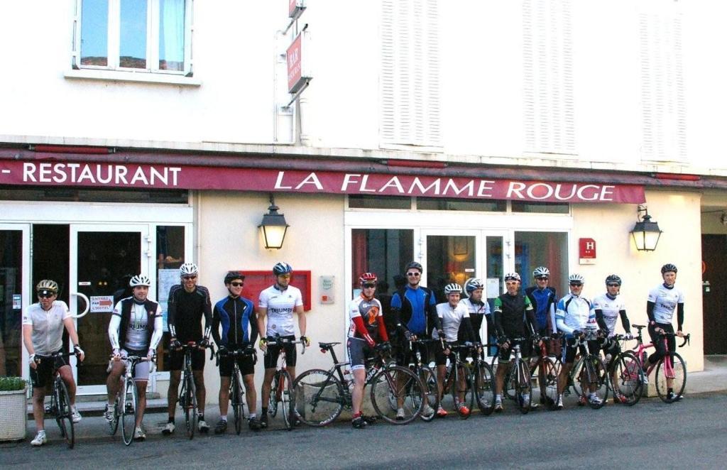سانت-غيرونز Hotel La Flamme Rouge المظهر الخارجي الصورة